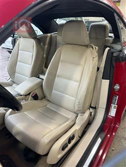 فولكسفاغن ايوس